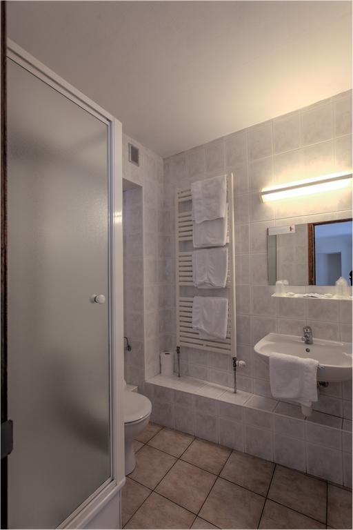 בוילון Hotel La Plage חדר תמונה